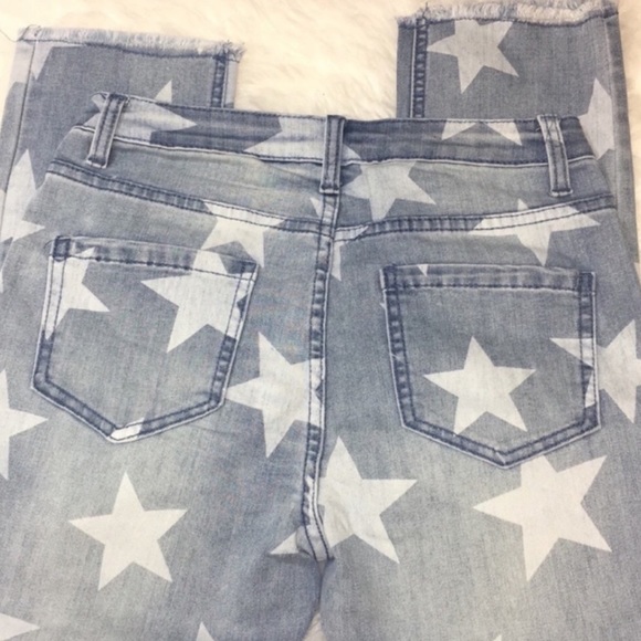 Star Printed Denim Distressed Jeans - Picture 5 of 5